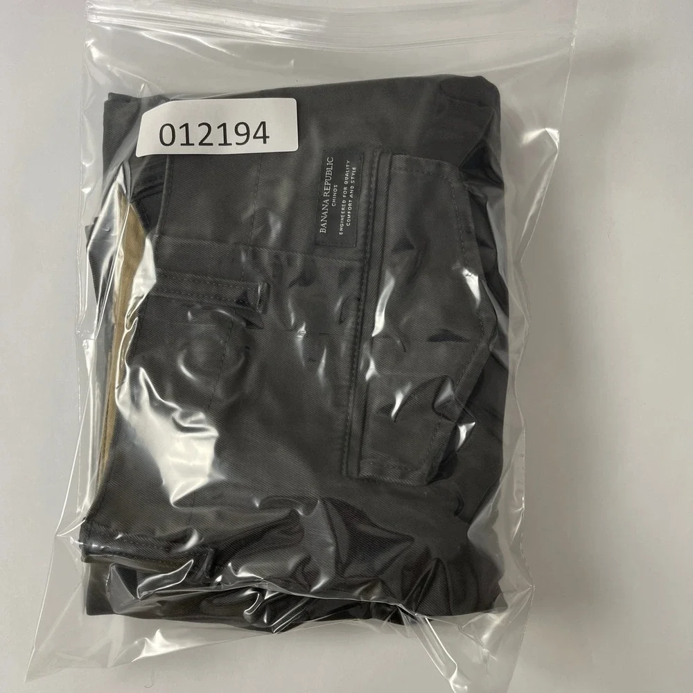 Banana Republic sizing title